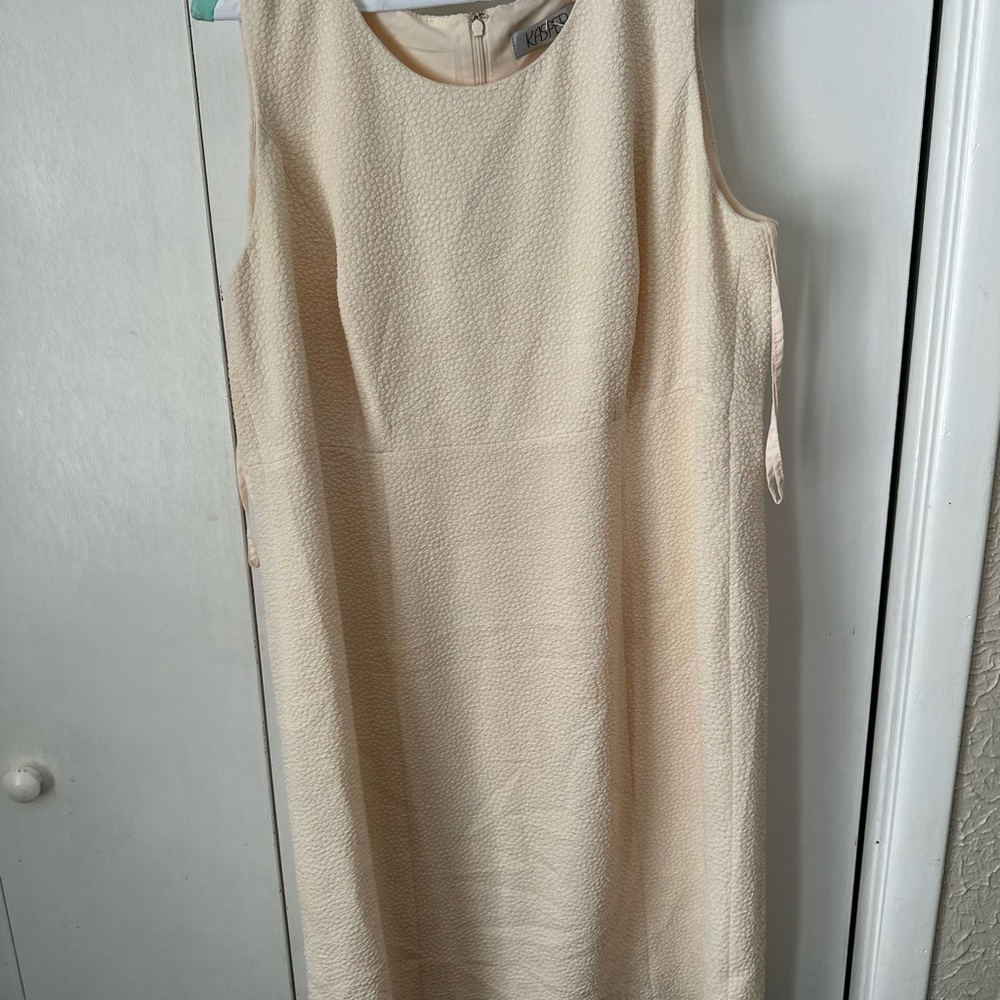 Kasper Cream Textured Midi Dress